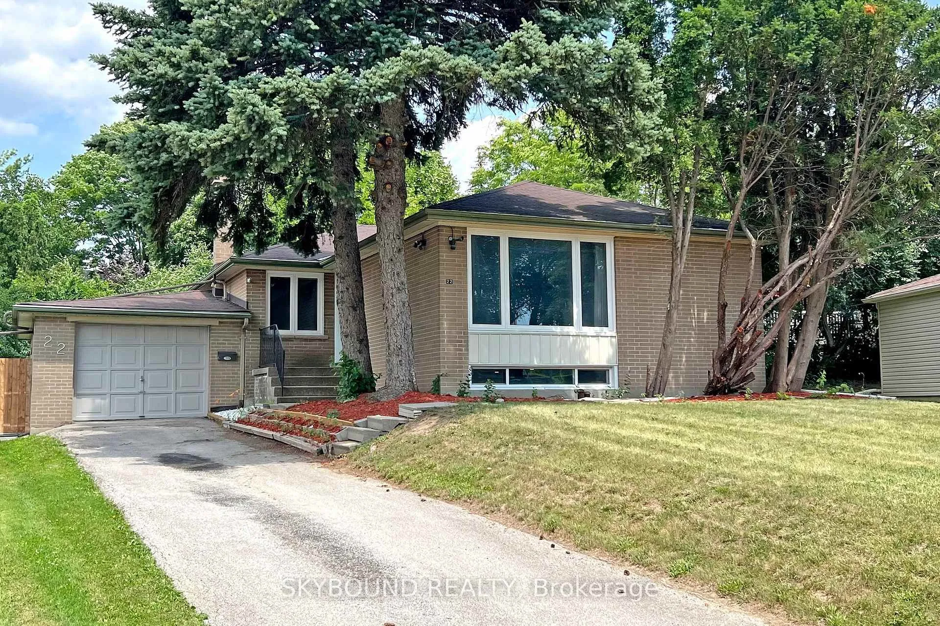 Photo of 22 Royal Doulton Drive