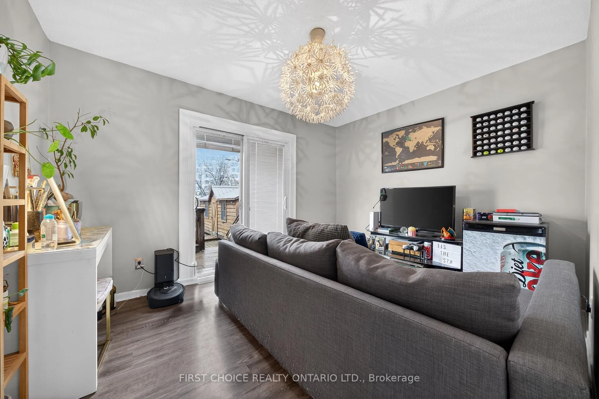 Photo 11 of 1307 Aurele Street, Ottawa, Pineview — HOMEH