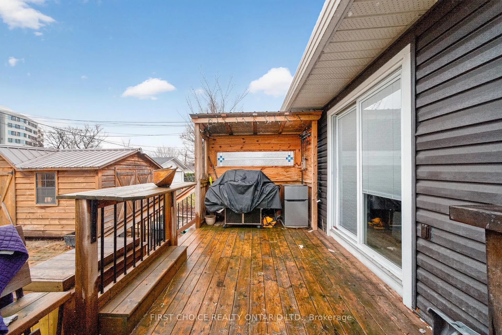 Photo 17 of 1307 Aurele Street, Ottawa, Pineview — HOMEH