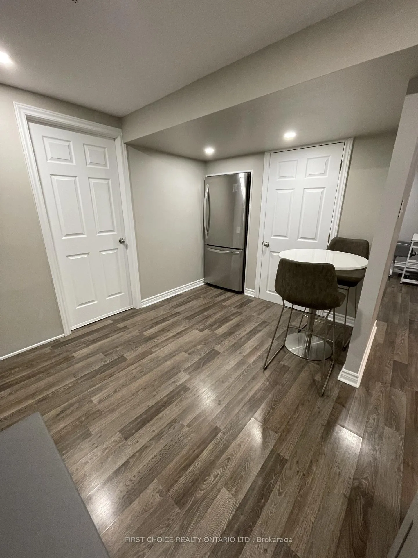 Photo 19 of 1307 Aurele Street, Ottawa, Pineview — HOMEH