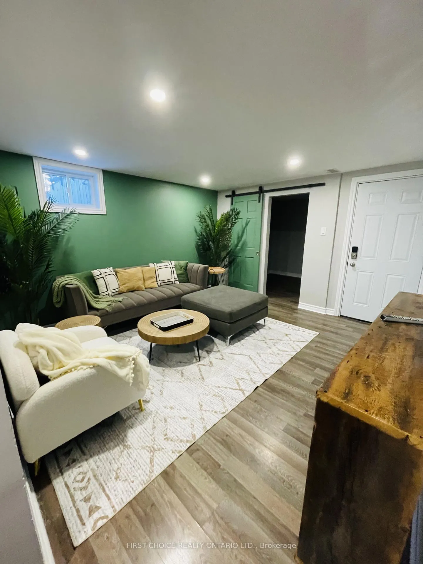 Photo 21 of 1307 Aurele Street, Ottawa, Pineview — HOMEH