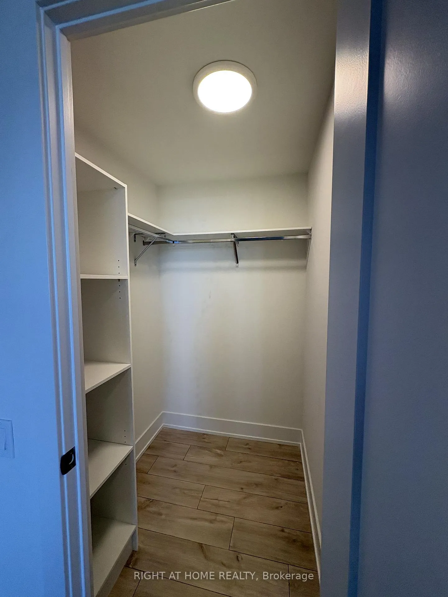 Photo 8 of Unit 832, 858 Dupont Street, Toronto, Dovercourt-Wallace Emerson-Junction — HOMEH