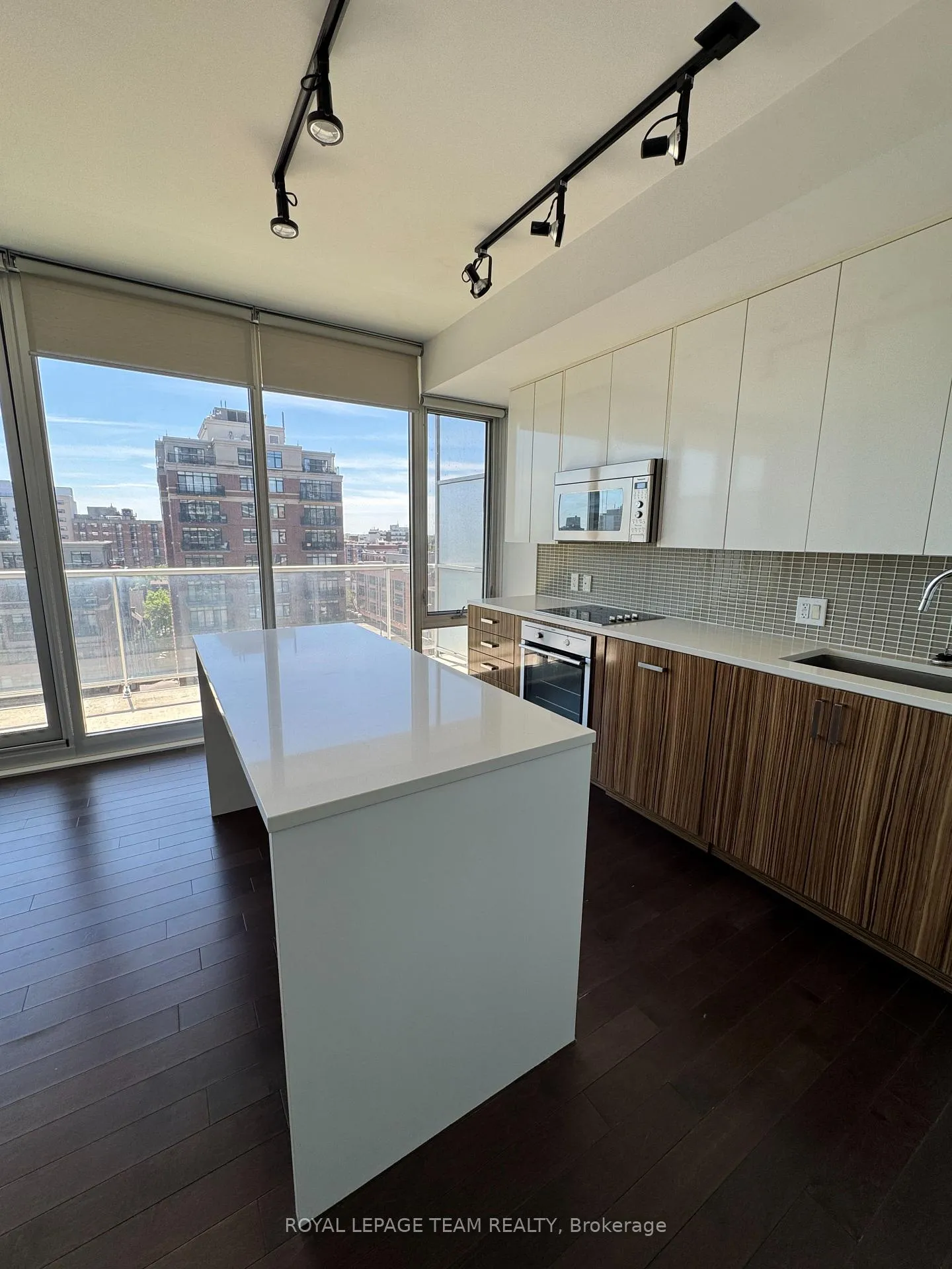 Photo 2 of Unit 806, 300 Lisgar Street, Ottawa, Ottawa Centre — HOMEH