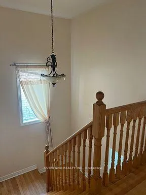 Photo 10 of 16 Harry Swingler Drive, Markham, Victoria Manor-Jennings Gate — HOMEH