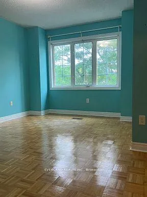Photo 15 of 16 Harry Swingler Drive, Markham, Victoria Manor-Jennings Gate — HOMEH