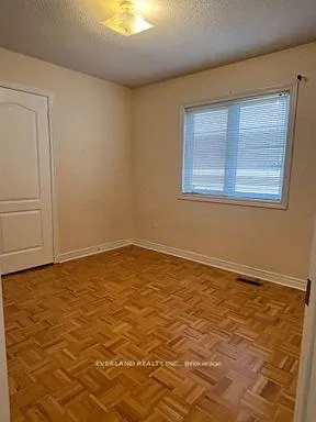 Photo 16 of 16 Harry Swingler Drive, Markham, Victoria Manor-Jennings Gate — HOMEH