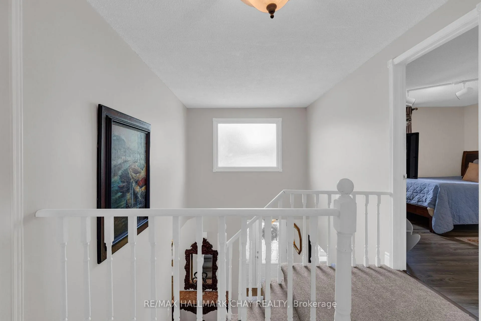 Photo 17 of 230 Browning Trail, Barrie, Letitia Heights — HOMEH