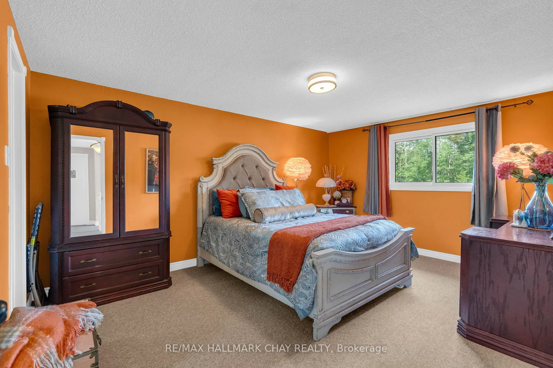 Photo 28 of 230 Browning Trail, Barrie, Letitia Heights — HOMEH