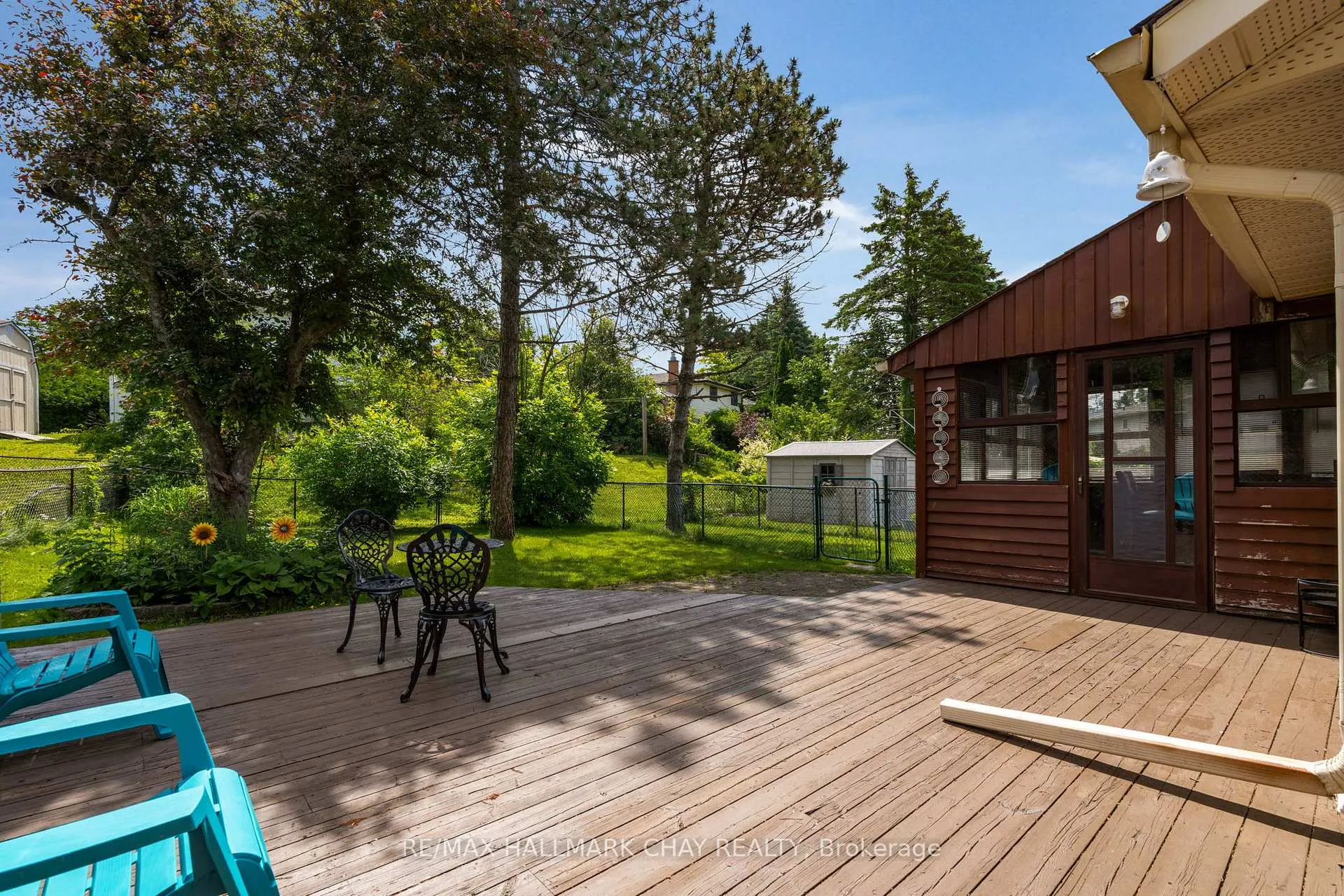 Photo 24 of 230 Browning Trail, Barrie, Letitia Heights — HOMEH
