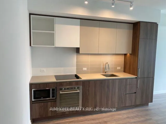 Photo 2 of Unit 1111, 7890 Jane Street, Vaughan, Vaughan Corporate Centre — HOMEH
