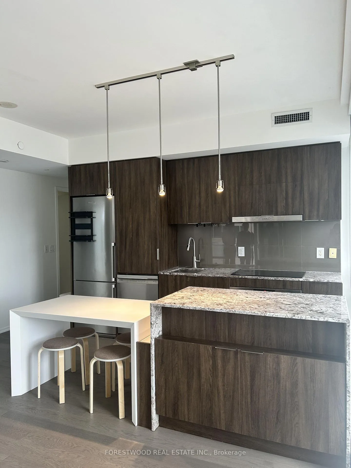 Photo 7 of Unit 1410, 1 Bloor Street E, Toronto, Church-Yonge Corridor — HOMEH