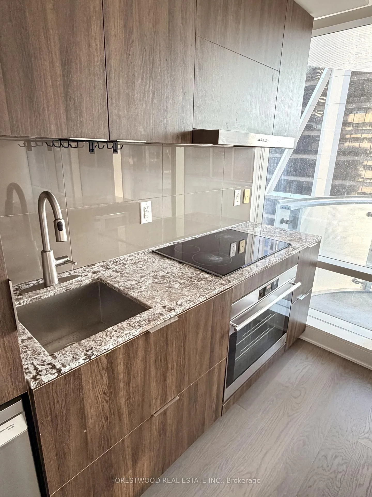 Photo 9 of Unit 1410, 1 Bloor Street E, Toronto, Church-Yonge Corridor — HOMEH