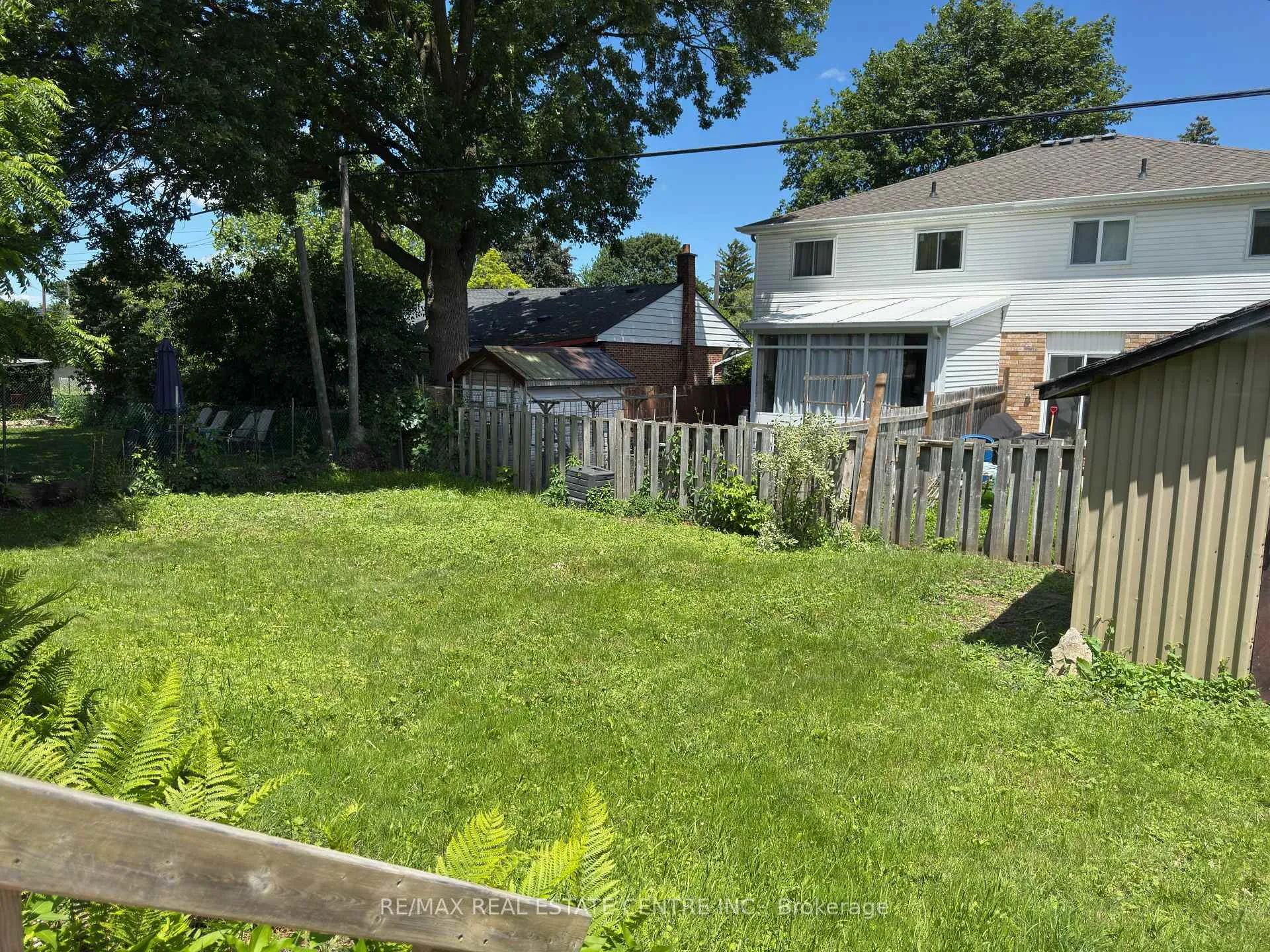 Photo 15 of Unit UPPER, 53 Guelph Street, Guelph, Junction/Onward Willow — HOMEH
