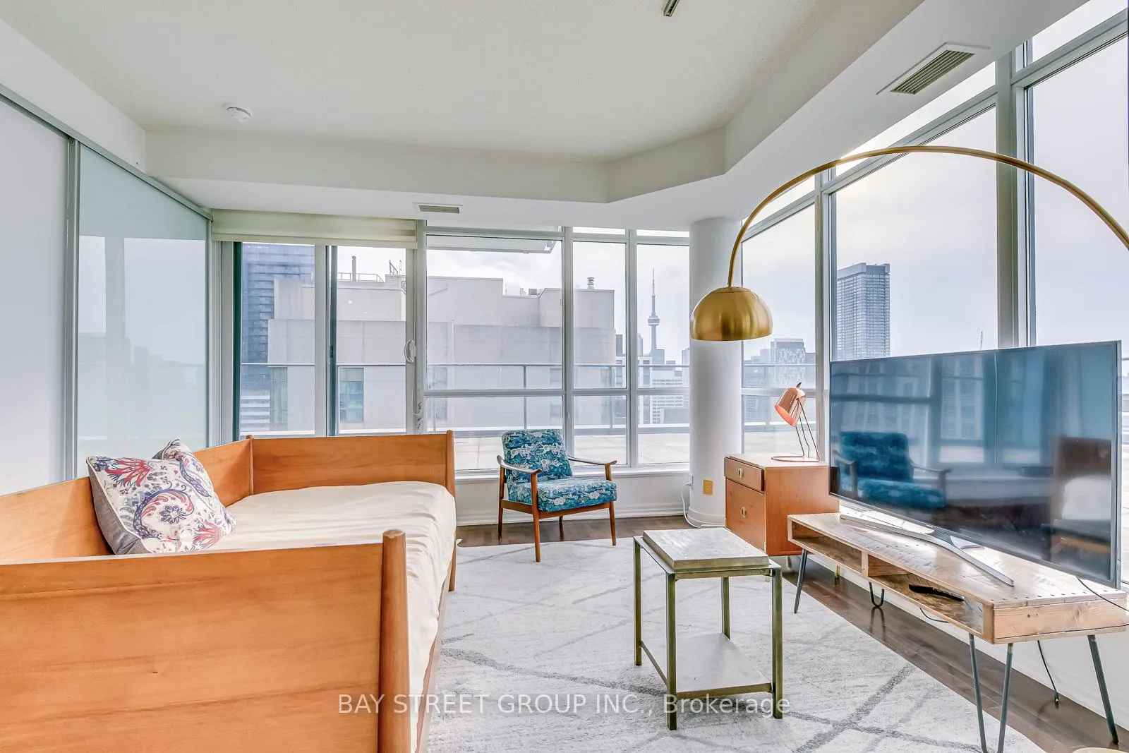 Photo 12 of Unit Ph608, 770 Bay Street, Toronto, Bay Street Corridor — HOMEH