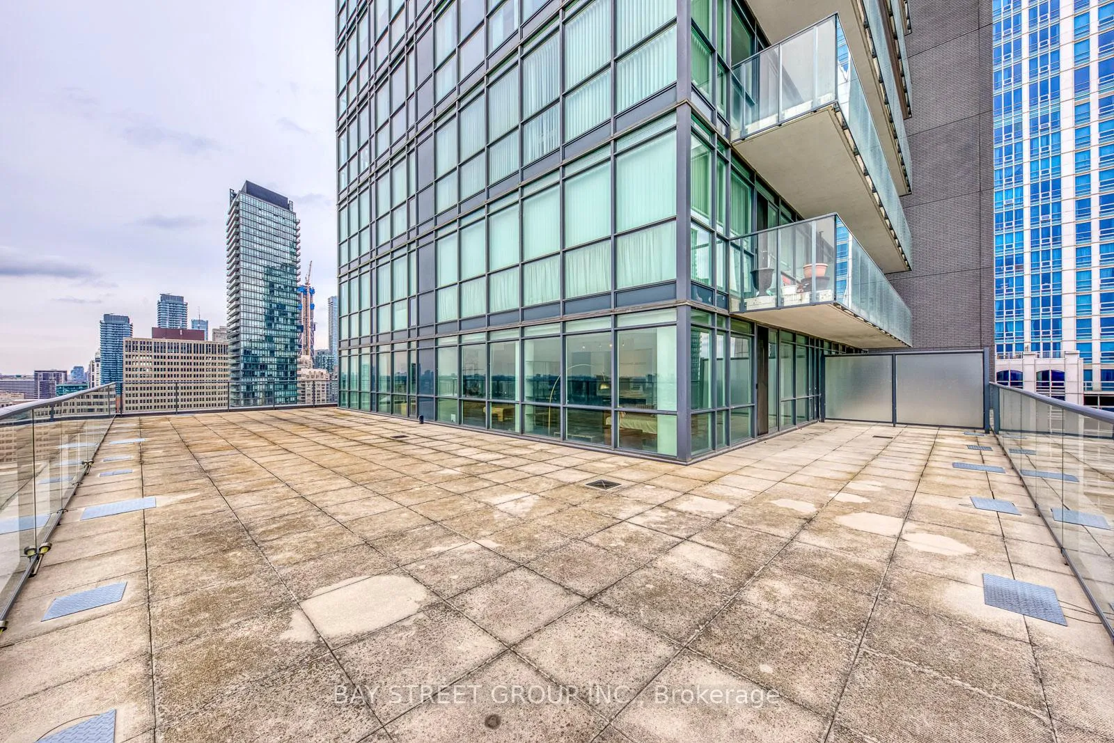 Photo 33 of Unit Ph608, 770 Bay Street, Toronto, Bay Street Corridor — HOMEH