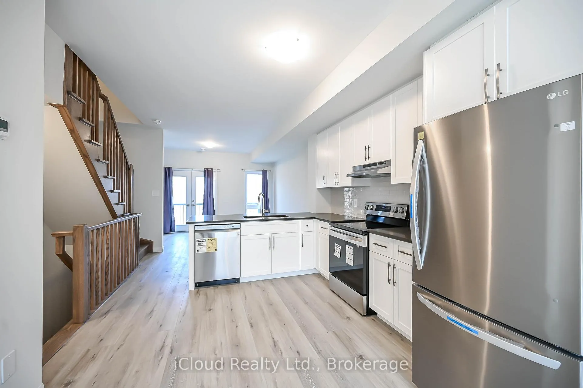 Photo 3 of Unit 58, 720 Grey Street, Brantford, Echo Place — HOMEH