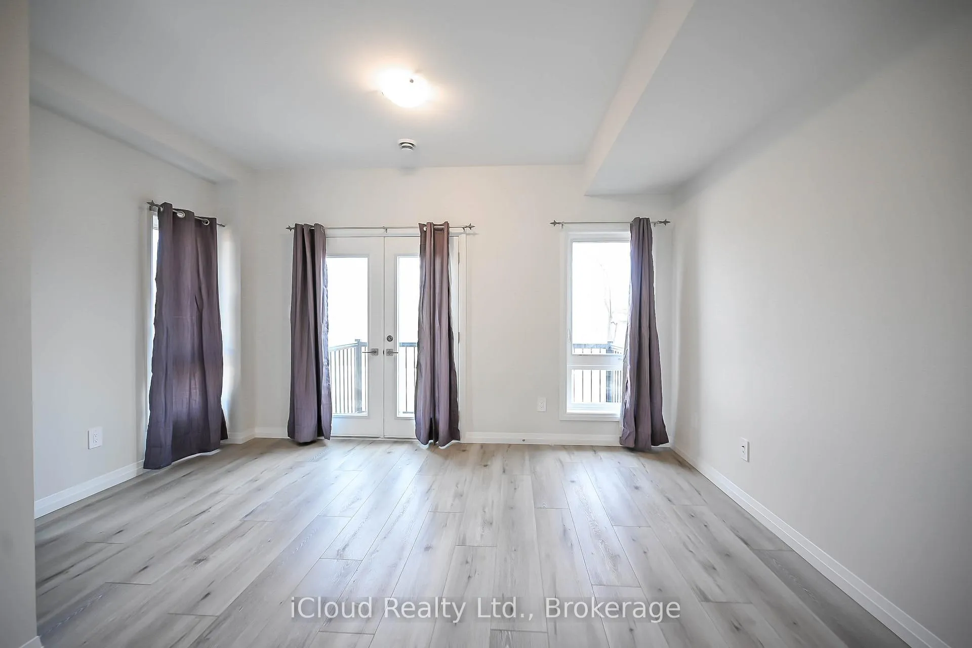 Photo 10 of Unit 58, 720 Grey Street, Brantford, Echo Place — HOMEH