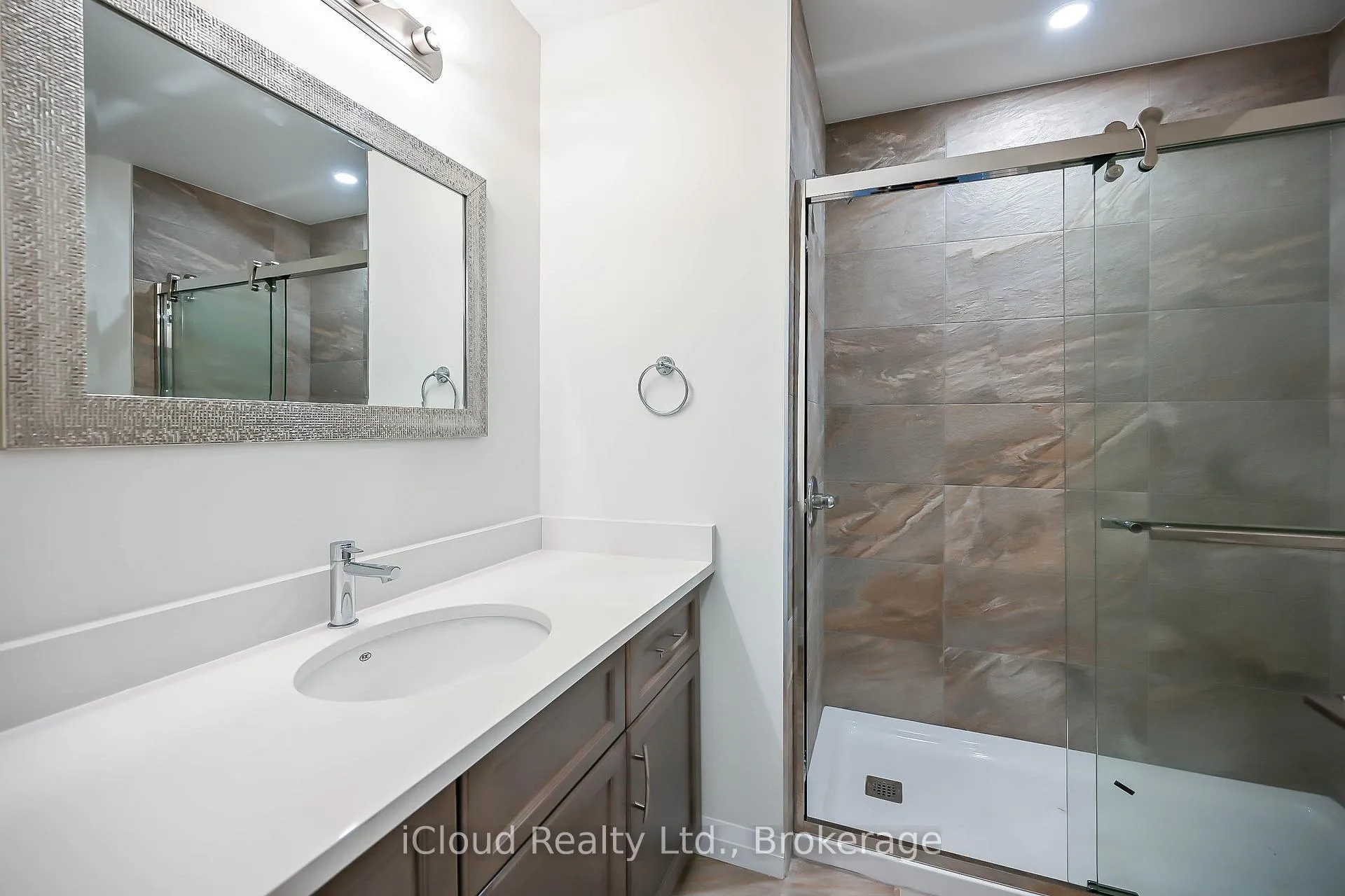 Photo 21 of Unit 58, 720 Grey Street, Brantford, Echo Place — HOMEH