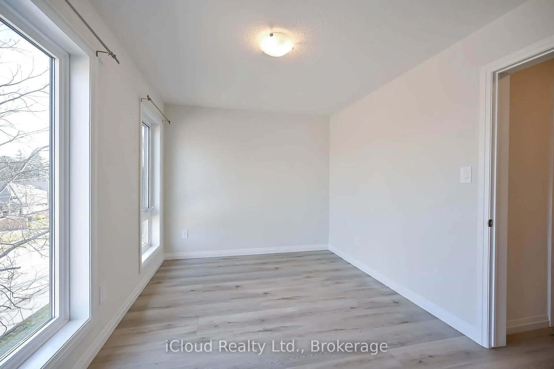 Photo 24 of Unit 58, 720 Grey Street, Brantford, Echo Place — HOMEH