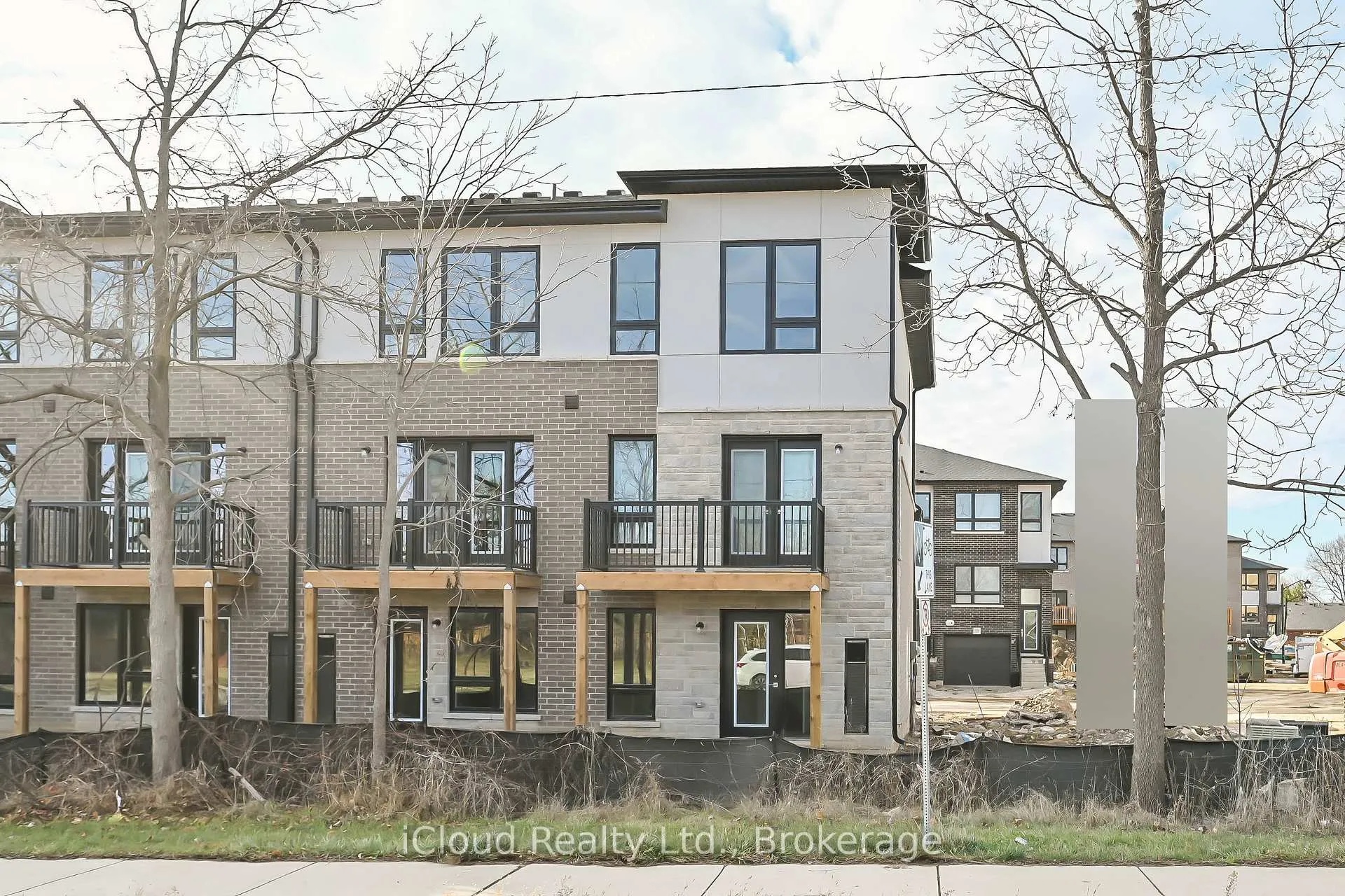 Photo 38 of Unit 58, 720 Grey Street, Brantford, Echo Place — HOMEH