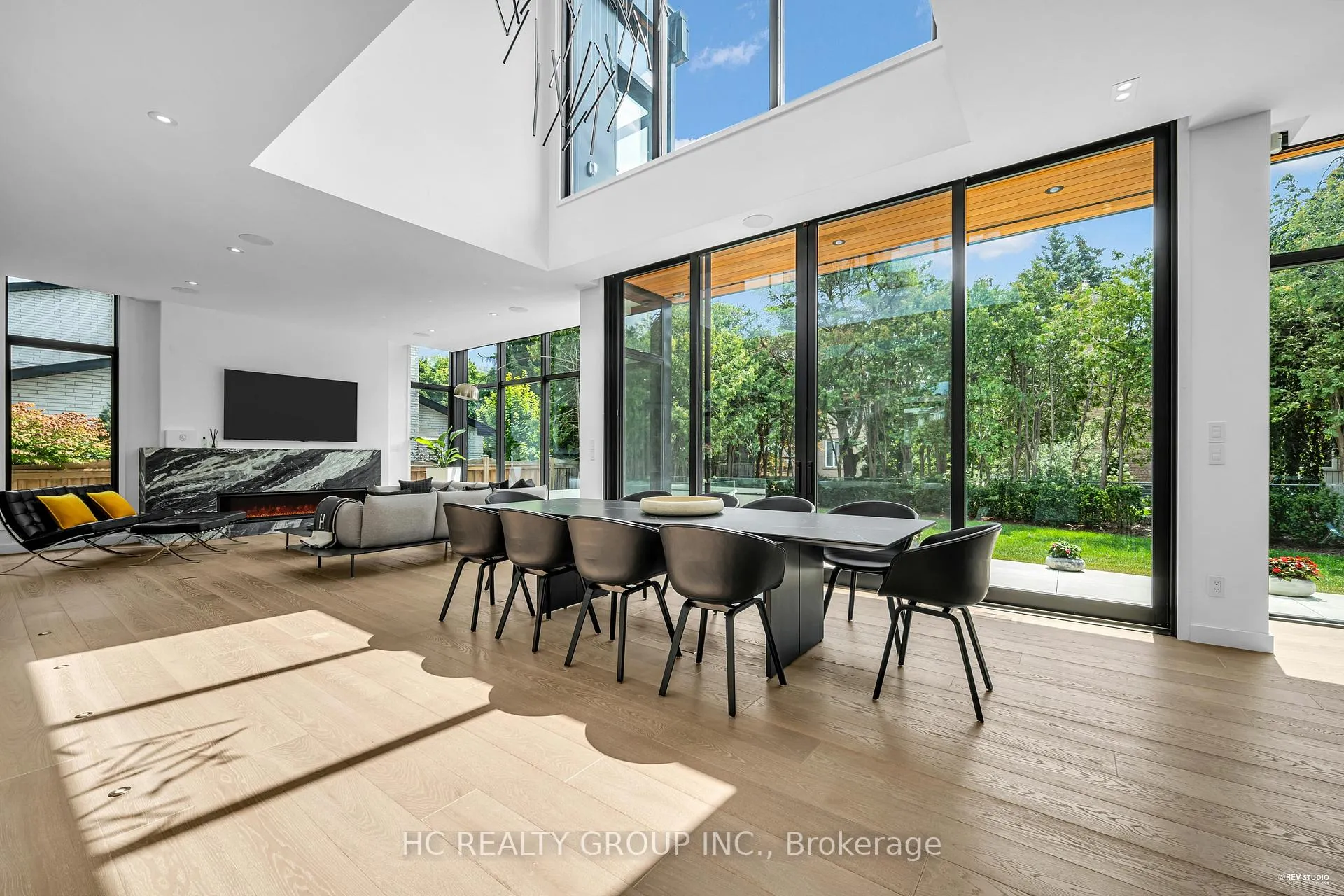 Photo 9 of 7 Whitelaw Court, Markham, Grandview — HOMEH