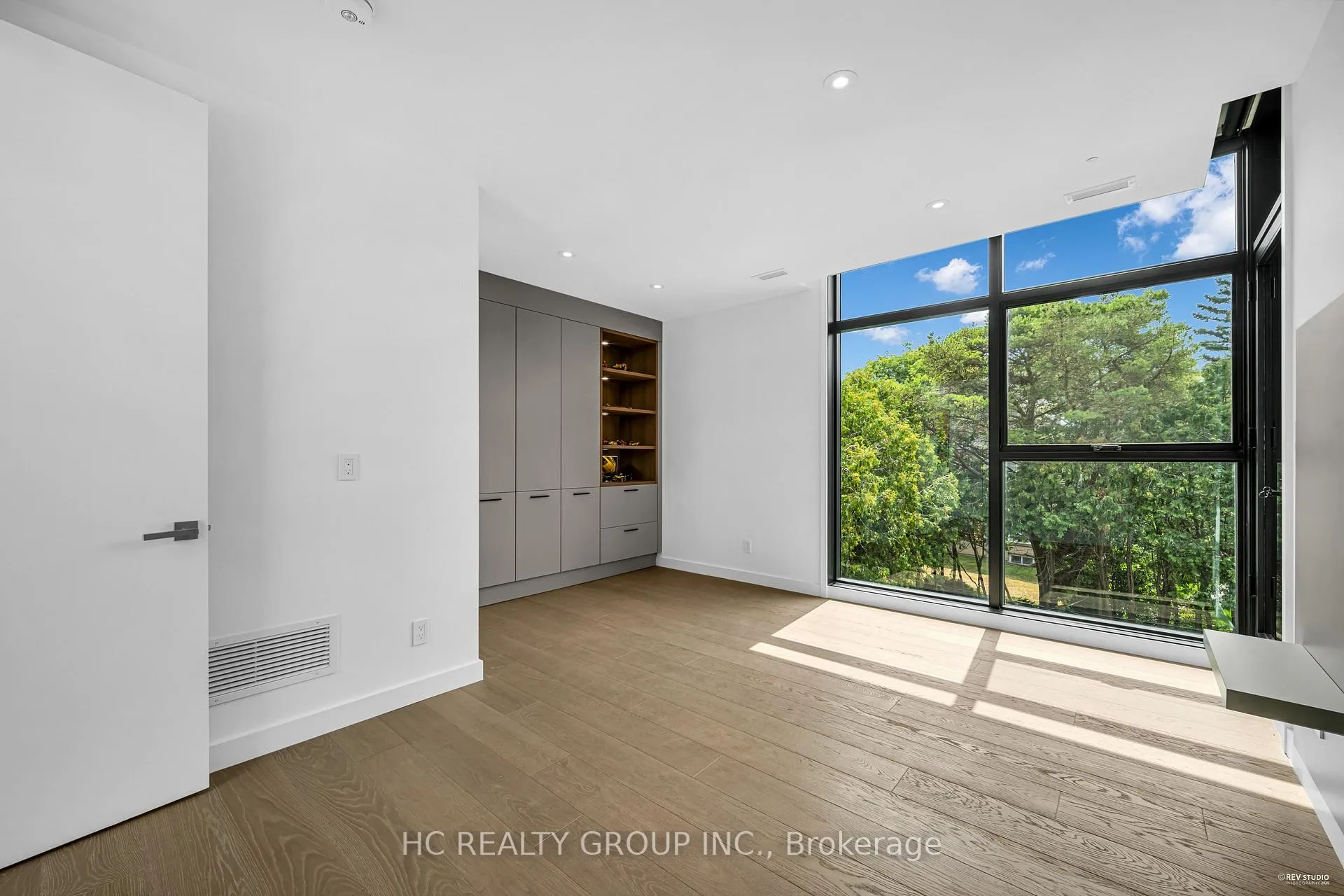 Photo 32 of 7 Whitelaw Court, Markham, Grandview — HOMEH