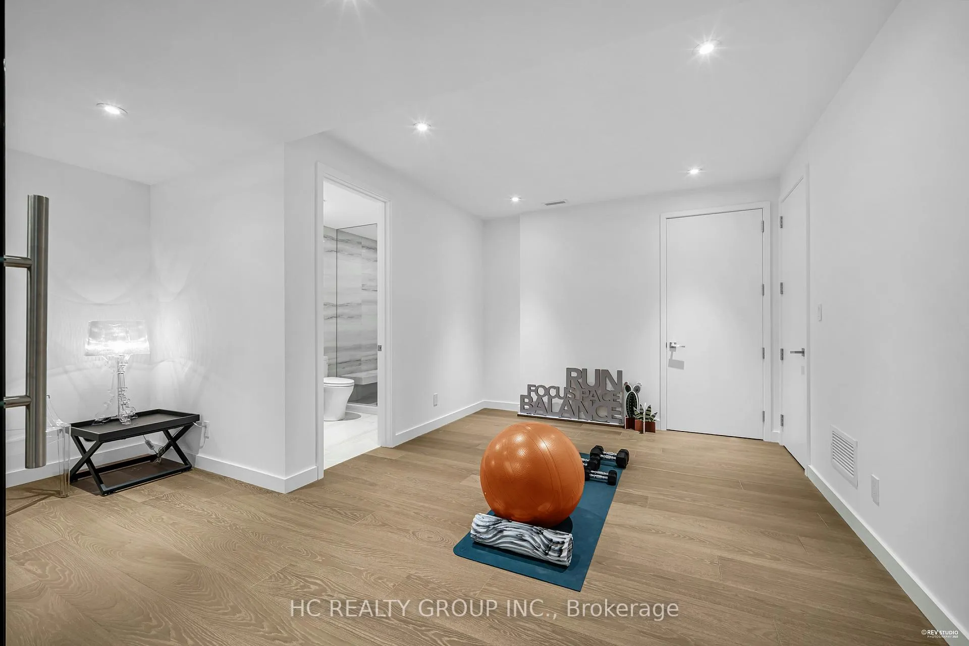 Photo 41 of 7 Whitelaw Court, Markham, Grandview — HOMEH