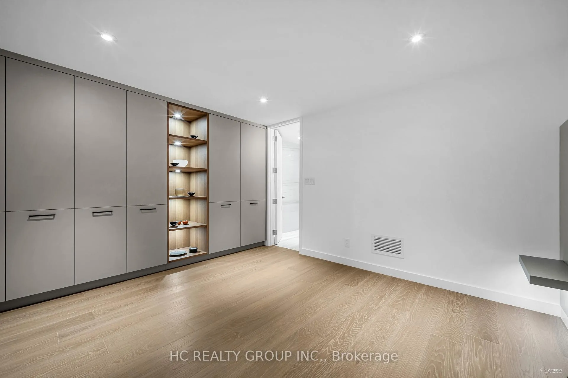 Photo 42 of 7 Whitelaw Court, Markham, Grandview — HOMEH