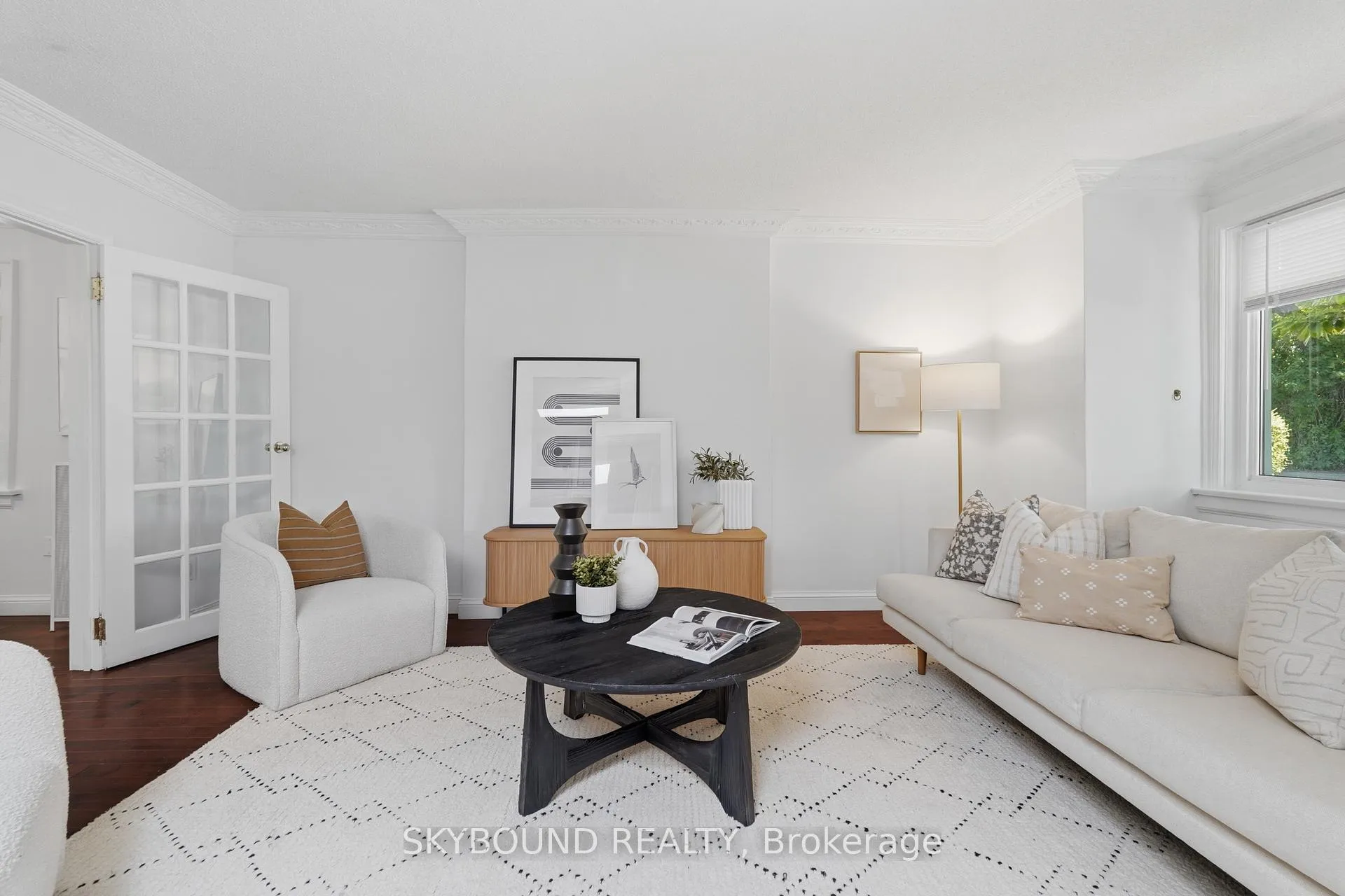 Photo 9 of 358 Silverthorn Avenue, Toronto, Keelesdale-Eglinton West — HOMEH