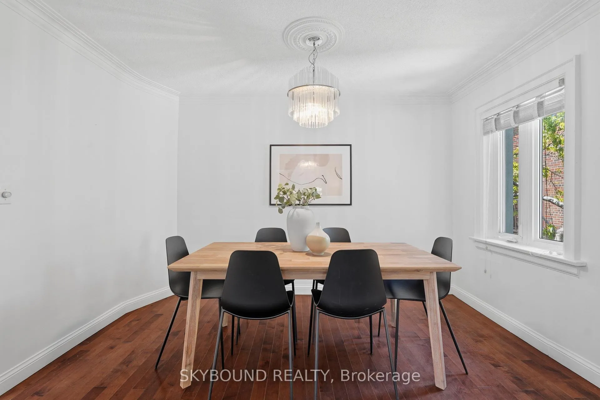 Photo 11 of 358 Silverthorn Avenue, Toronto, Keelesdale-Eglinton West — HOMEH