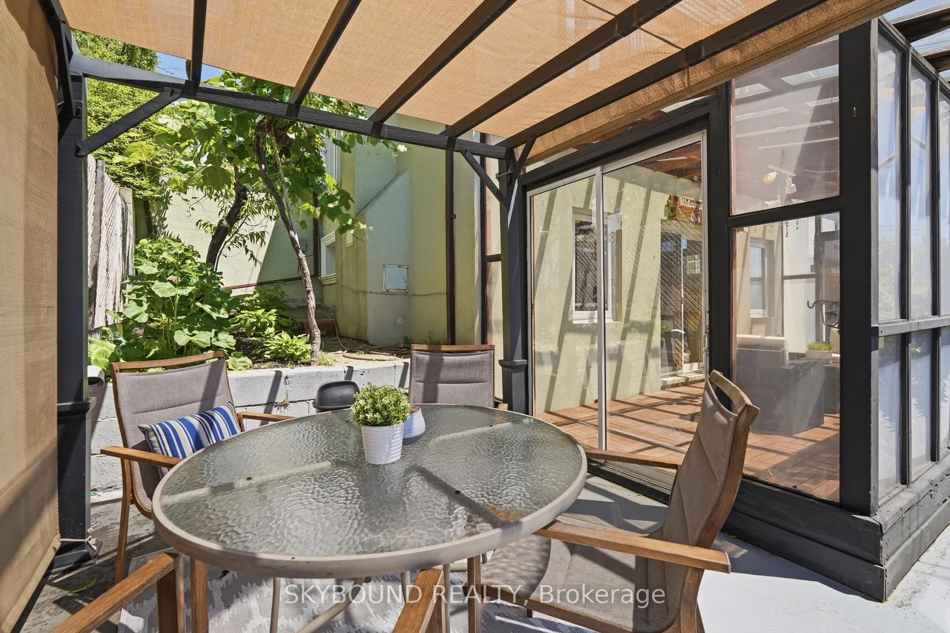 Photo 35 of 358 Silverthorn Avenue, Toronto, Keelesdale-Eglinton West — HOMEH