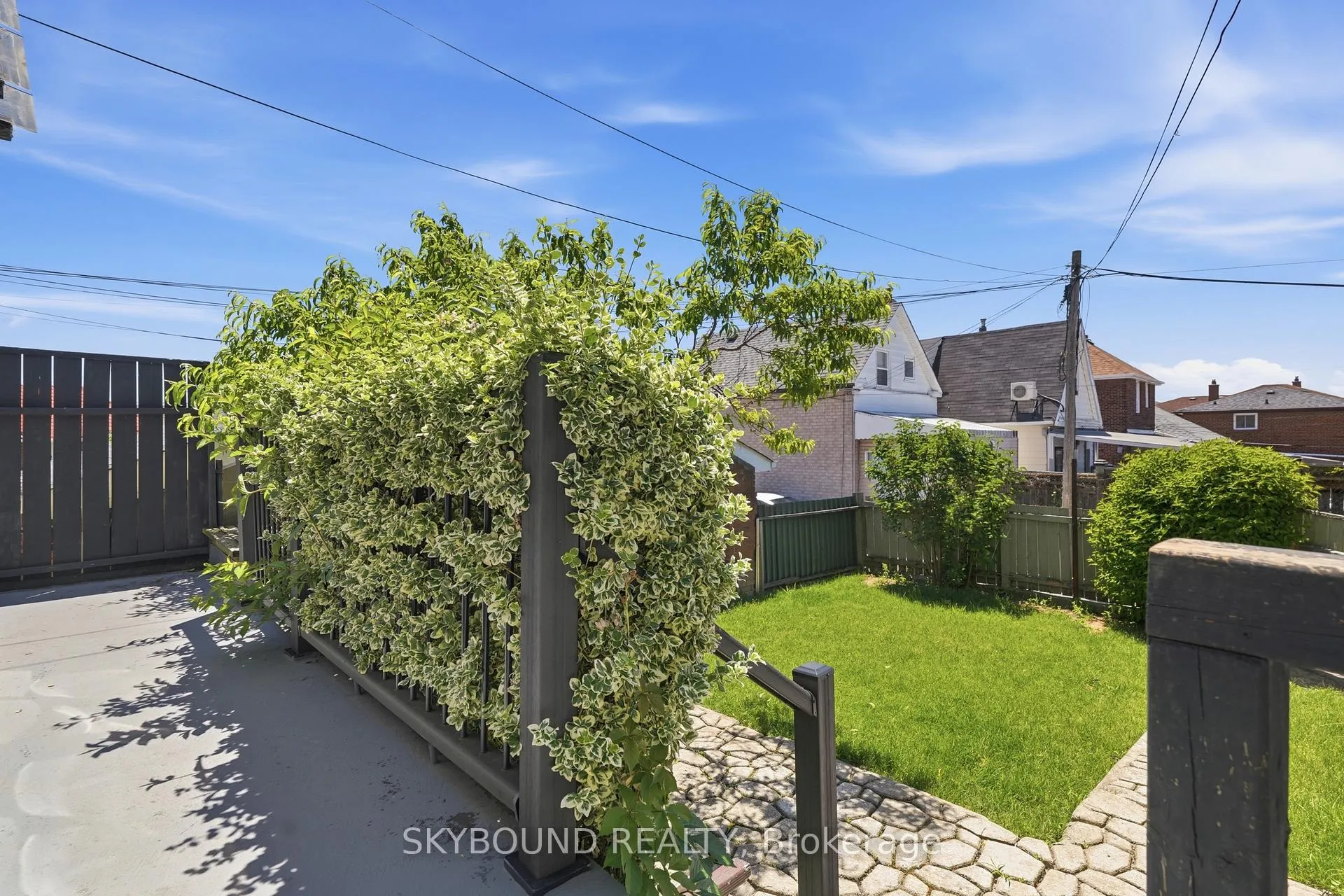 Photo 36 of 358 Silverthorn Avenue, Toronto, Keelesdale-Eglinton West — HOMEH