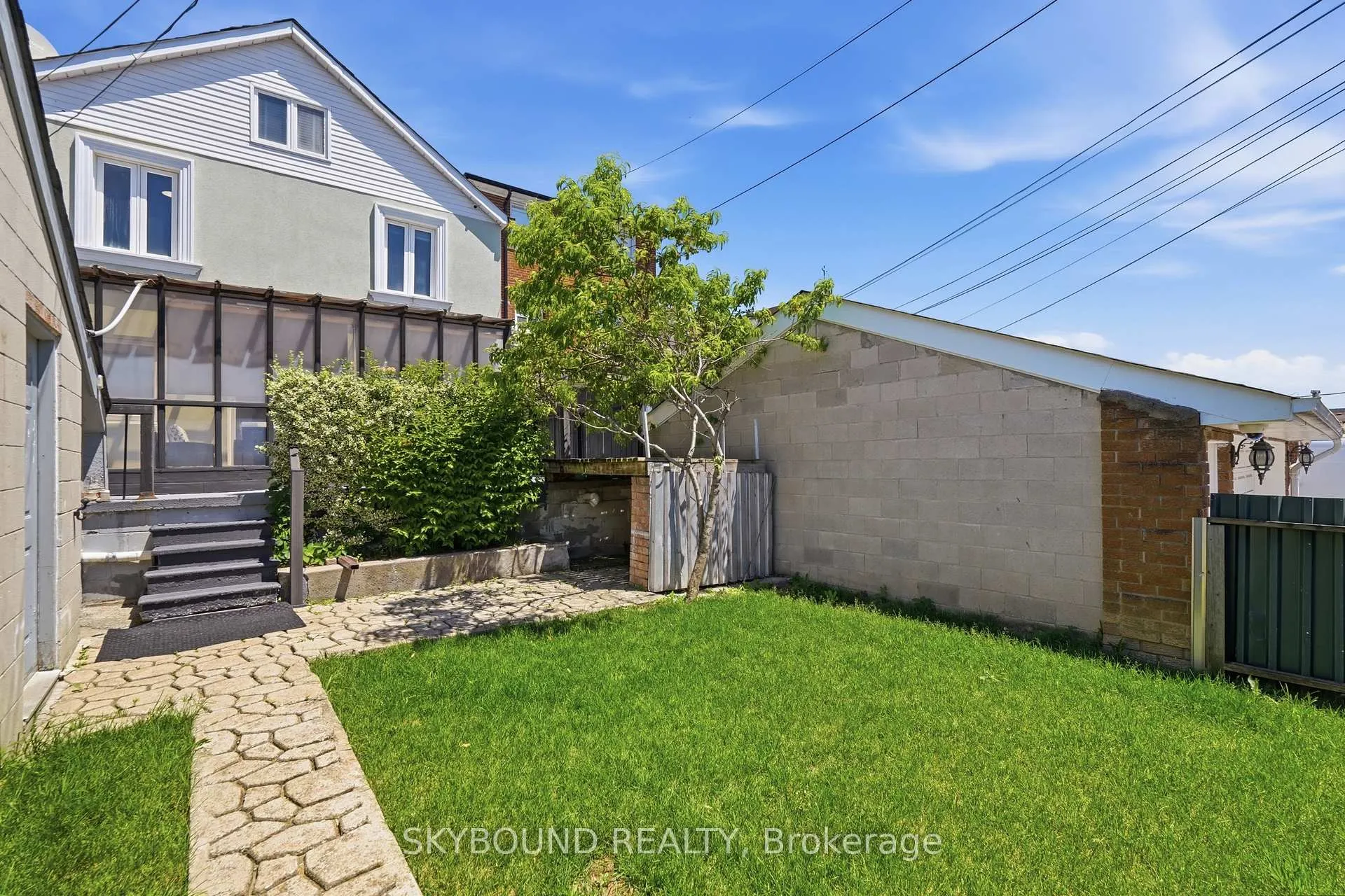 Photo 38 of 358 Silverthorn Avenue, Toronto, Keelesdale-Eglinton West — HOMEH