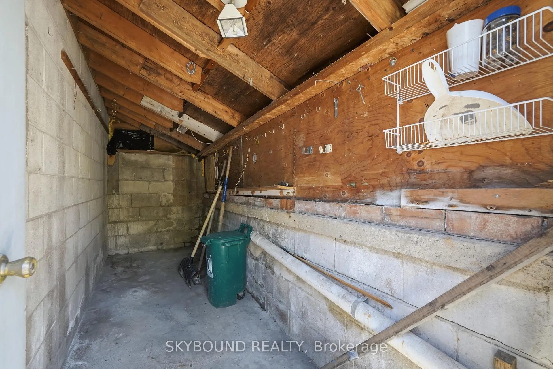 Photo 40 of 358 Silverthorn Avenue, Toronto, Keelesdale-Eglinton West — HOMEH