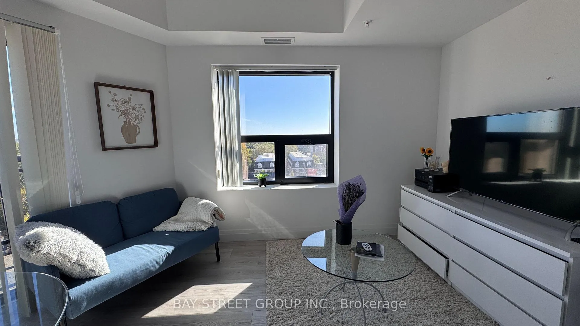 Photo 5 of Unit 813, 652 Princess Street, Kingston, Central City East — HOMEH