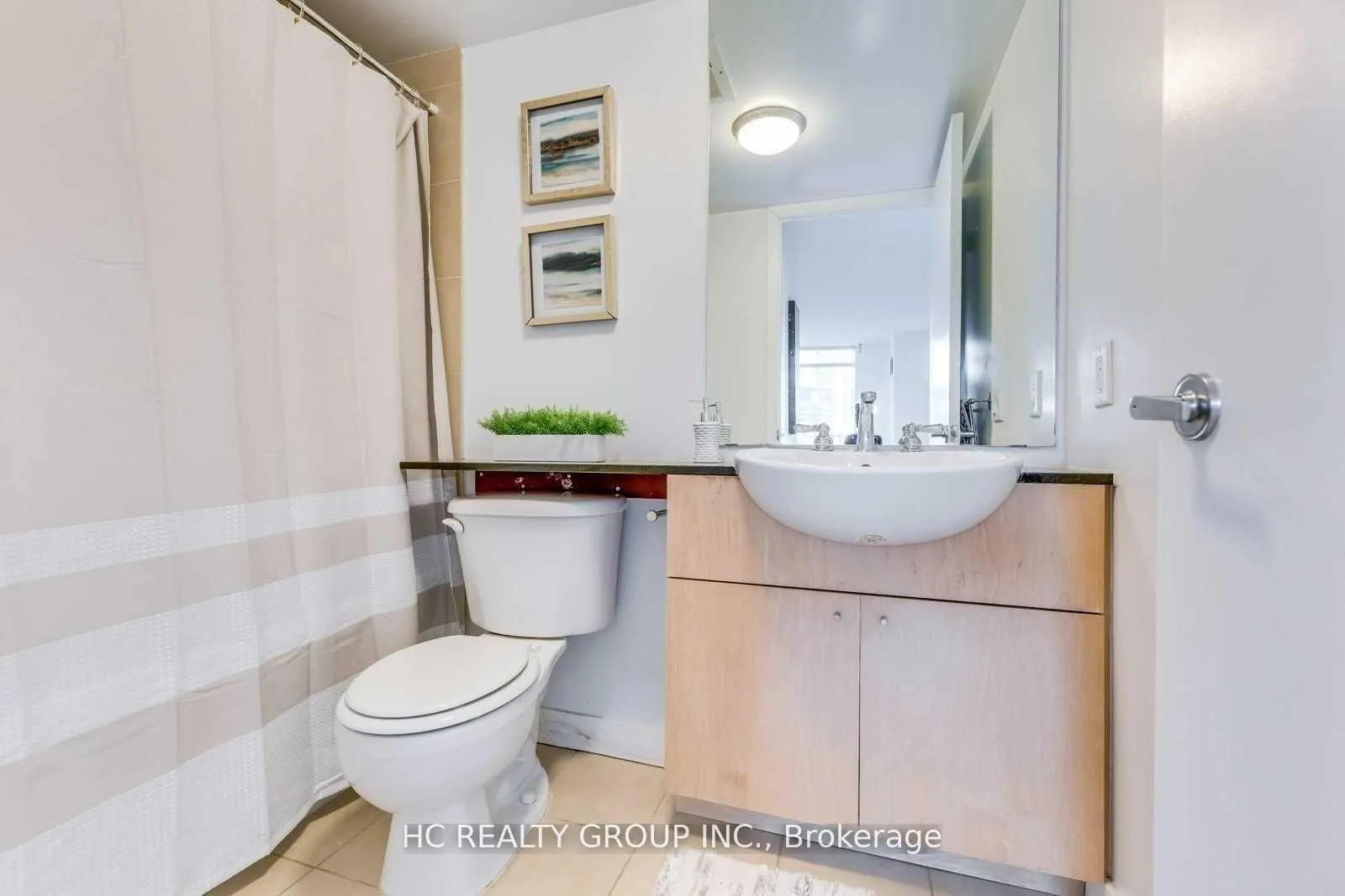 Photo 17 of Unit 1207, 361 Front Street W, Toronto, Waterfront Communities — HOMEH