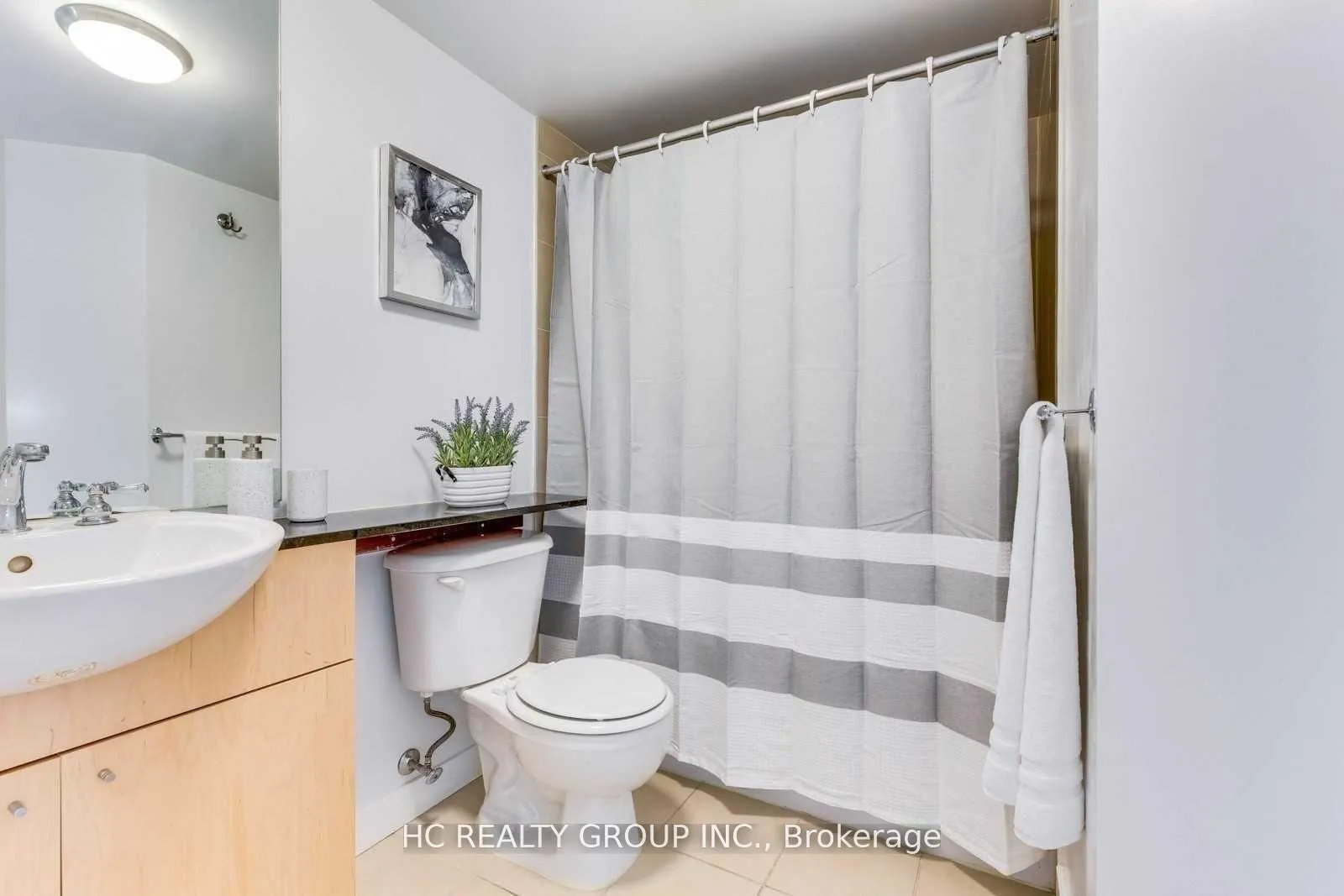 Photo 19 of Unit 1207, 361 Front Street W, Toronto, Waterfront Communities — HOMEH