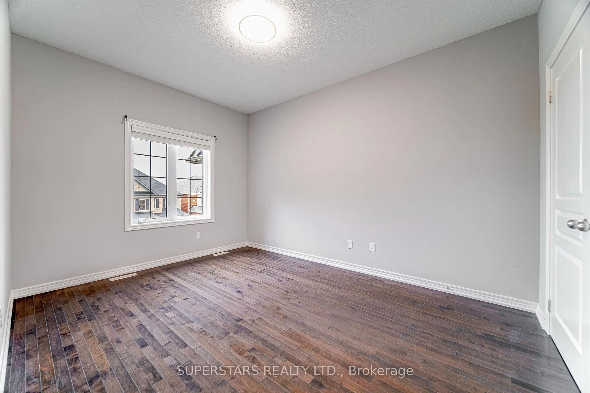 Photo 28 of 48 Manila Avenue, Markham, Berczy — HOMEH