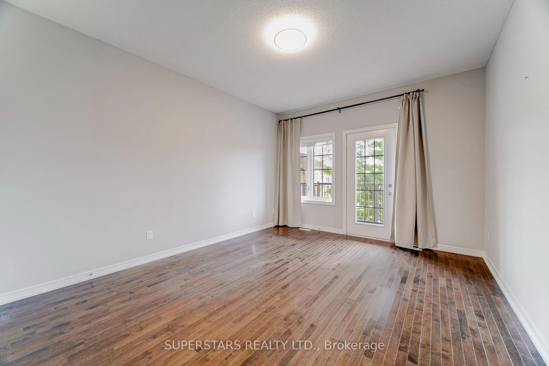 Photo 31 of 48 Manila Avenue, Markham, Berczy — HOMEH