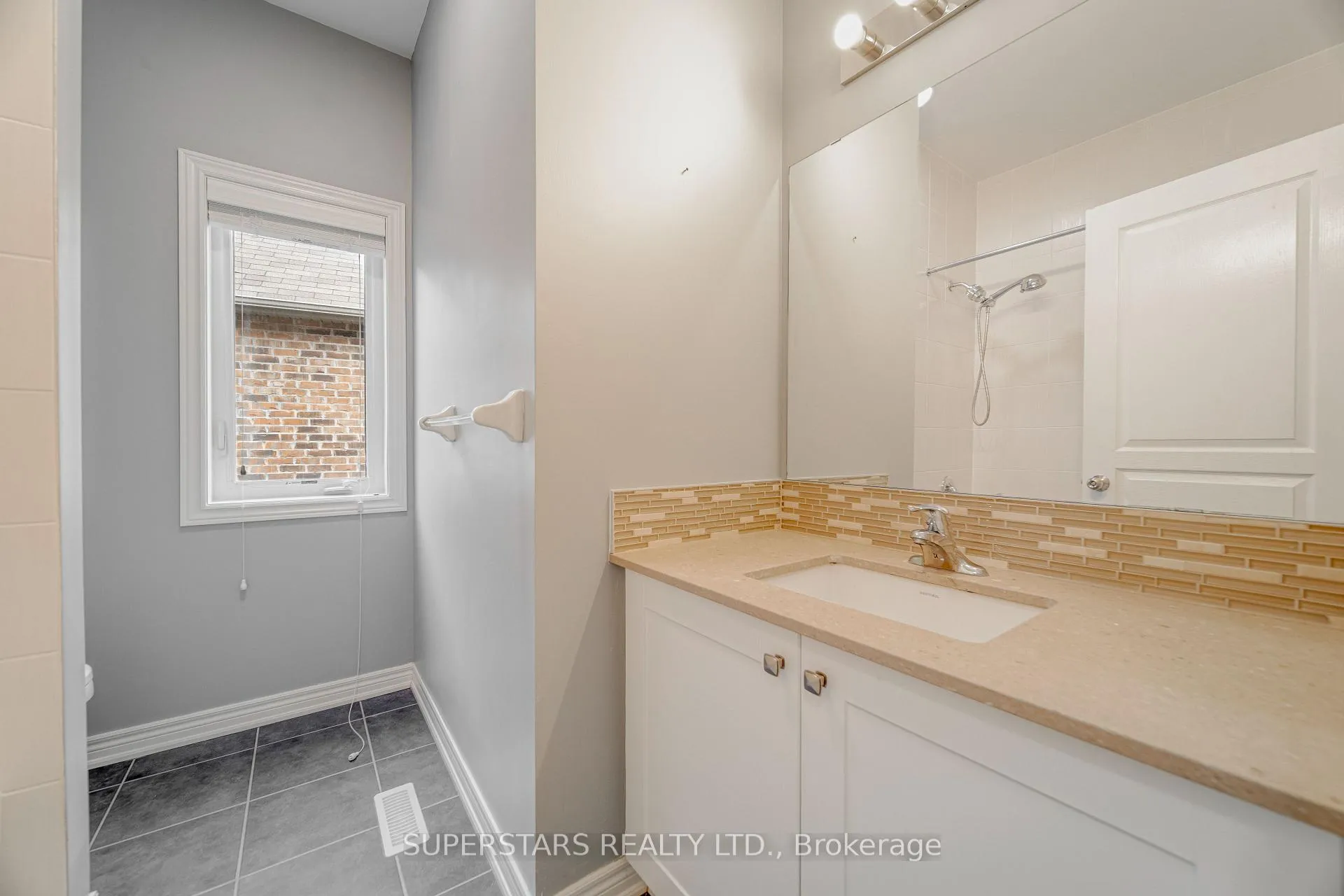 Photo 35 of 48 Manila Avenue, Markham, Berczy — HOMEH