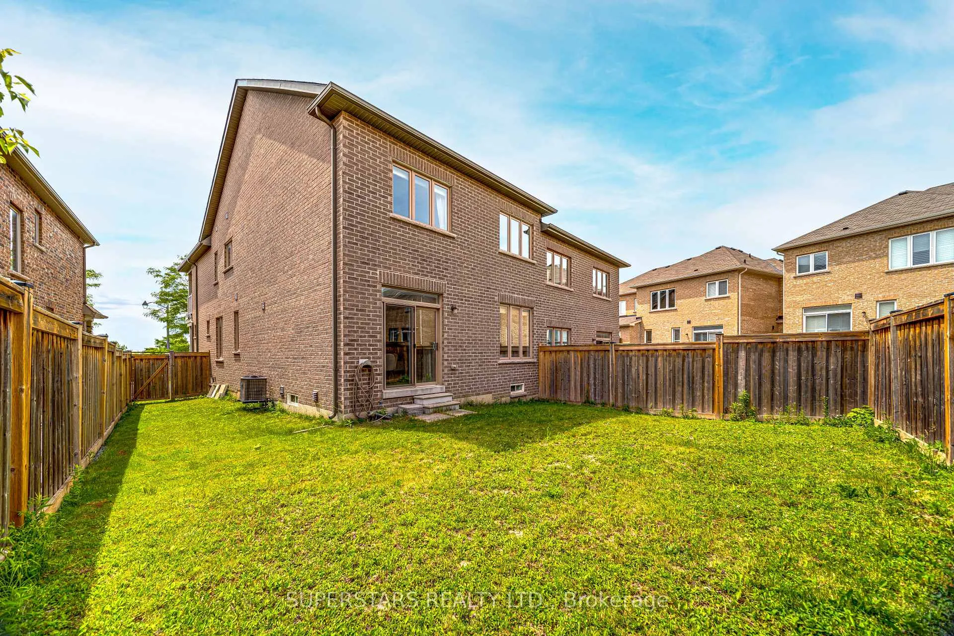 Photo 42 of 48 Manila Avenue, Markham, Berczy — HOMEH