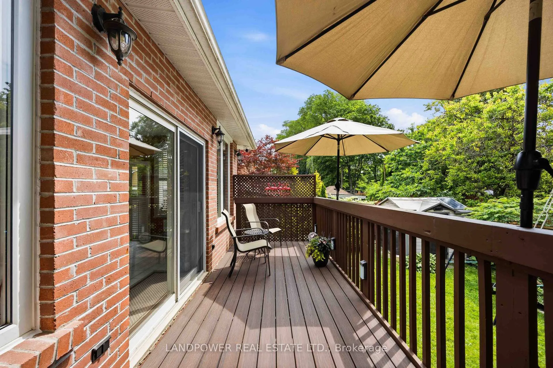 Photo 38 of 549 Lawrence Avenue W, Toronto, Englemount-Lawrence — HOMEH