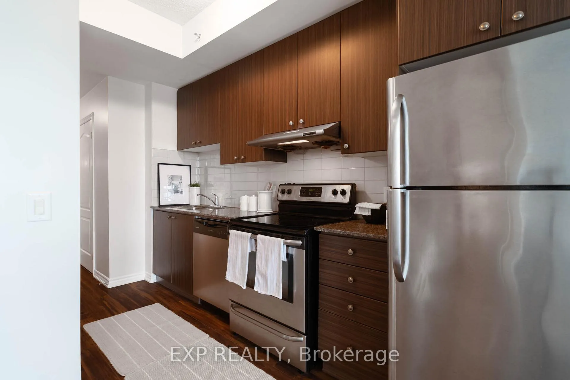 Photo 7 of Unit 323, 8323 Kennedy Road, Markham, Village Green-South Unionville — HOMEH