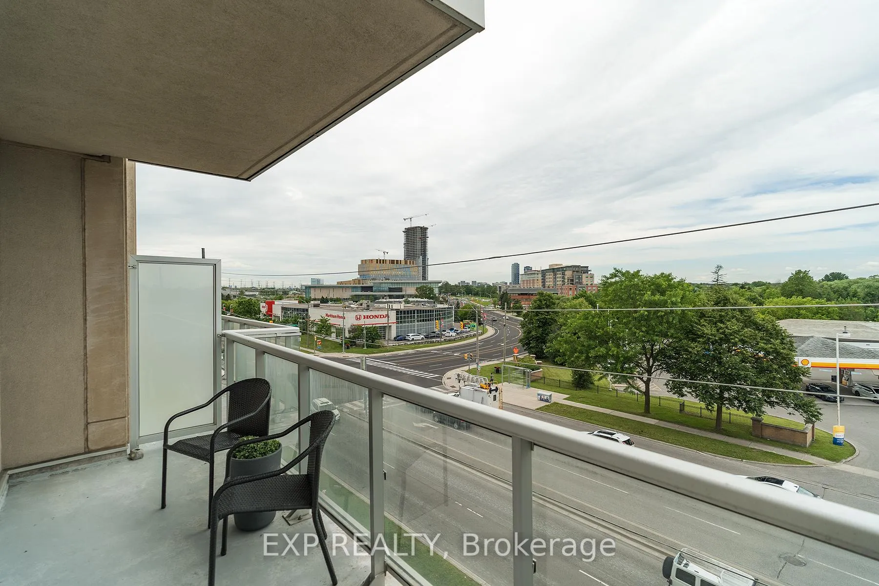 Photo 11 of Unit 323, 8323 Kennedy Road, Markham, Village Green-South Unionville — HOMEH