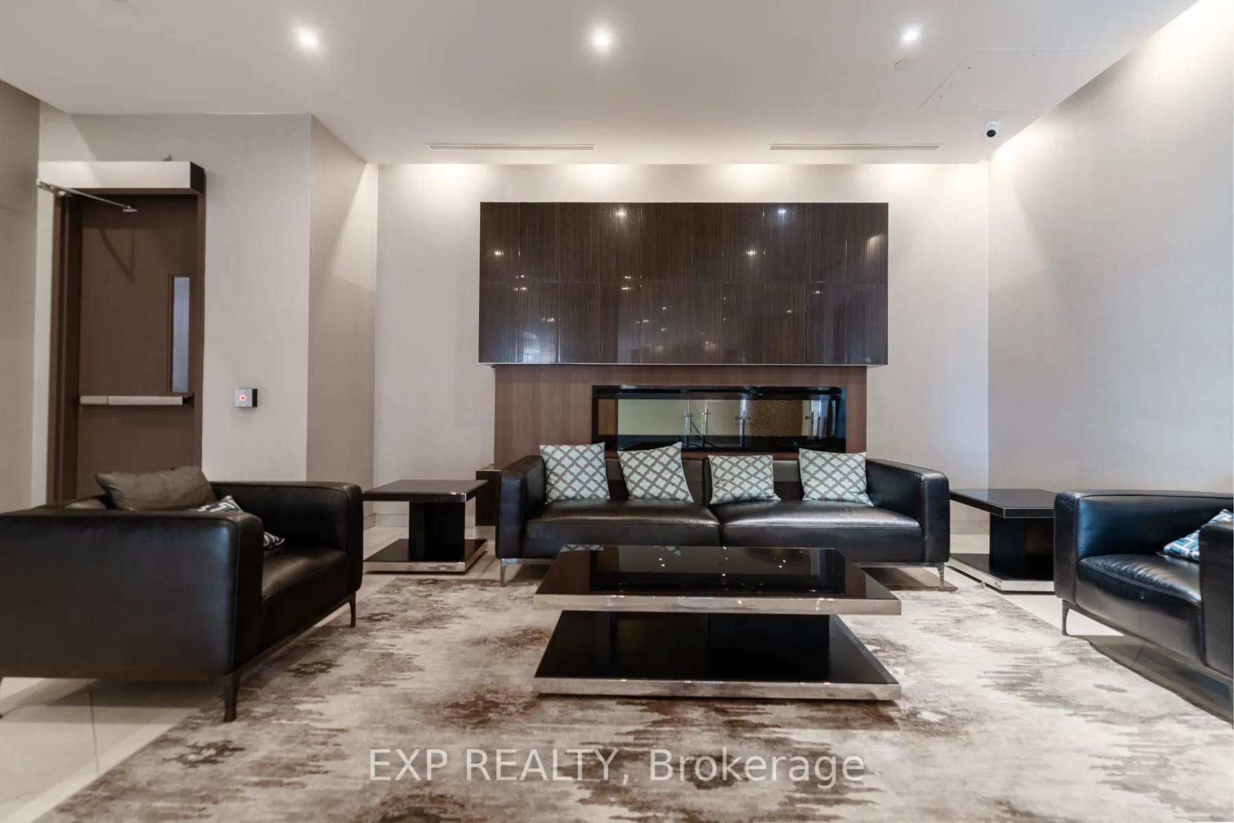 Photo 13 of Unit 323, 8323 Kennedy Road, Markham, Village Green-South Unionville — HOMEH