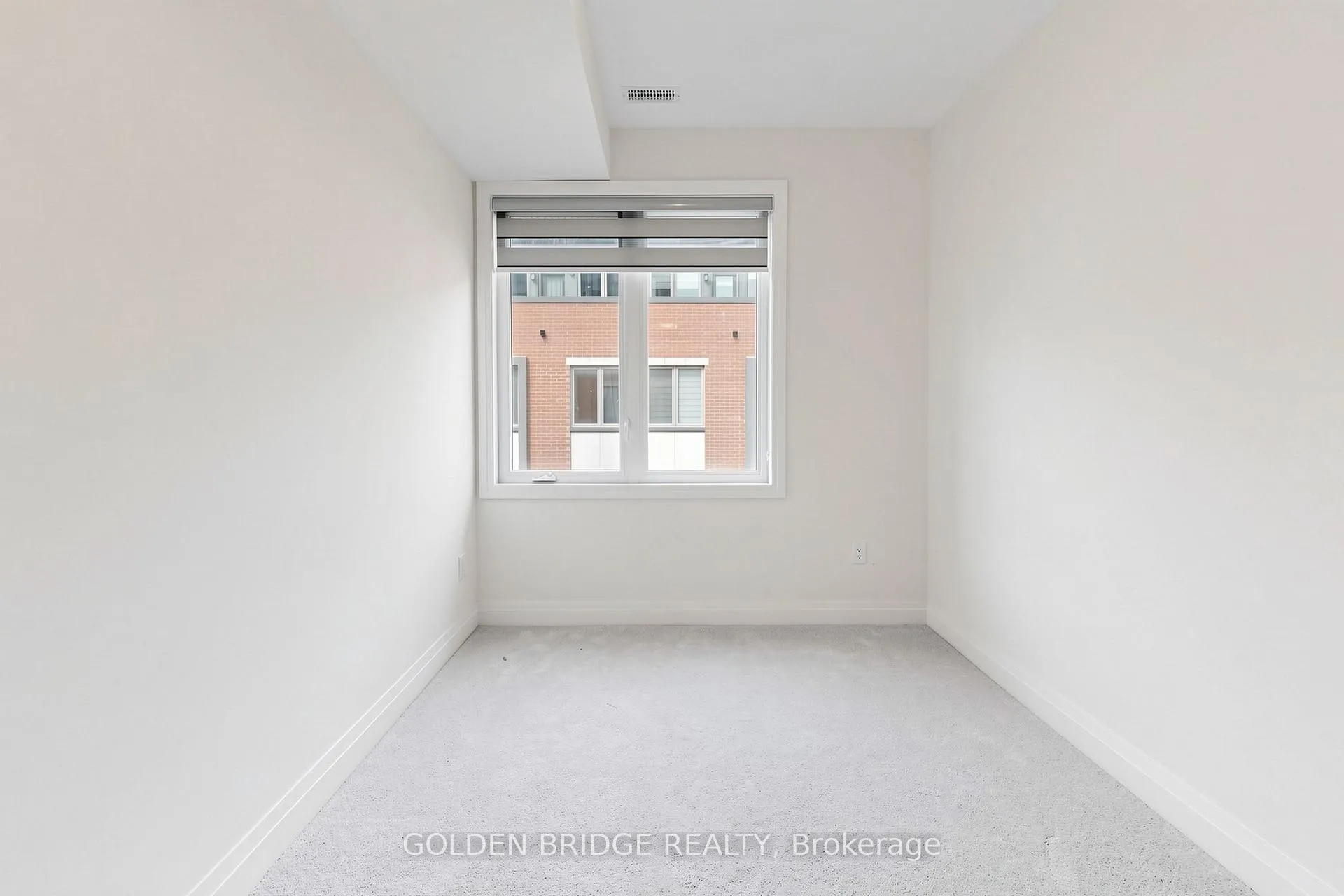 Photo 17 of 40 William Saville Street, Markham, Unionville — HOMEH