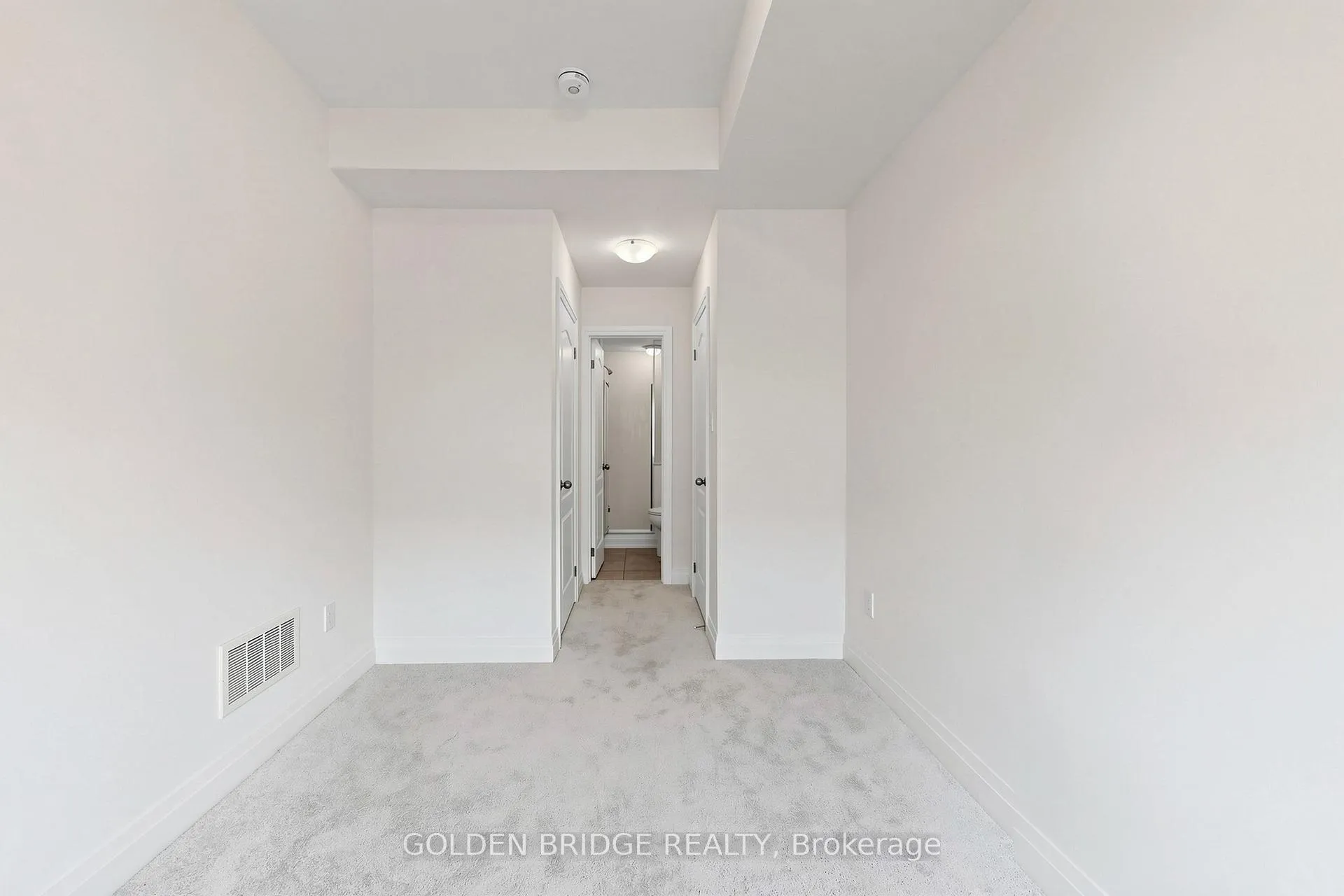 Photo 18 of 40 William Saville Street, Markham, Unionville — HOMEH