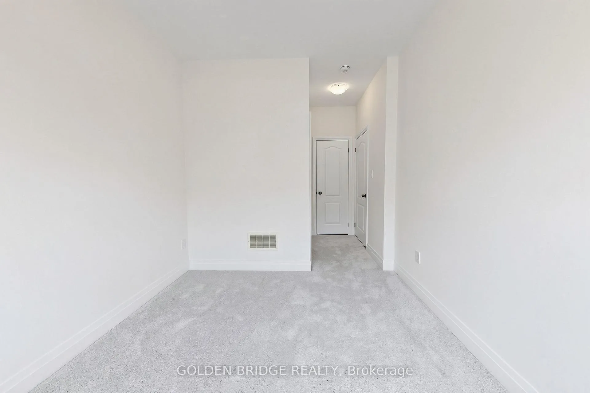 Photo 21 of 40 William Saville Street, Markham, Unionville — HOMEH