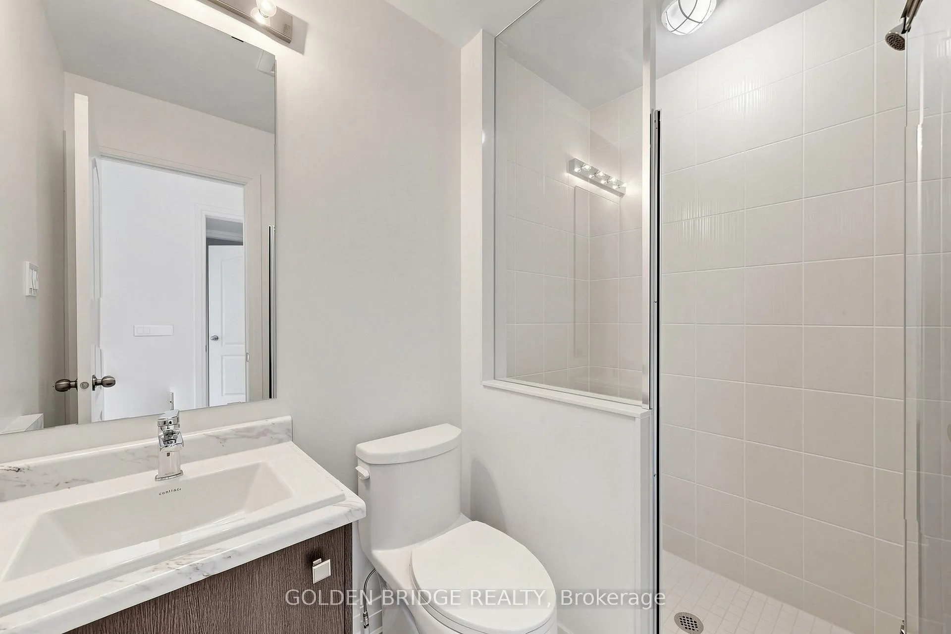 Photo 23 of 40 William Saville Street, Markham, Unionville — HOMEH