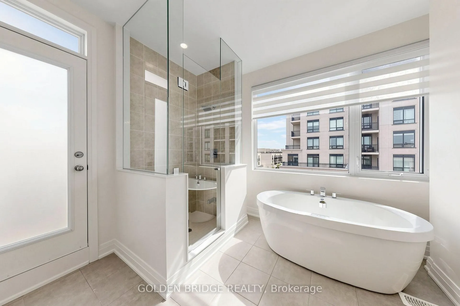 Photo 28 of 40 William Saville Street, Markham, Unionville — HOMEH
